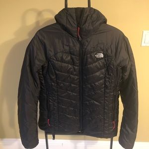 Packable woman puffed jacket